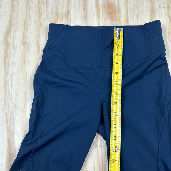 Lululemon Blue Align High-Rise Shorts 8" Size 6 Women's Biker - Picture 7 of 9
